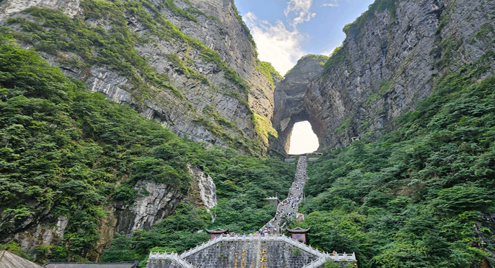 張家界跟團(tuán)游,張家界旅游攻略5天自由行,張家界自駕游,張家界旅游路線攻略,張家界中國(guó)國(guó)際旅行社